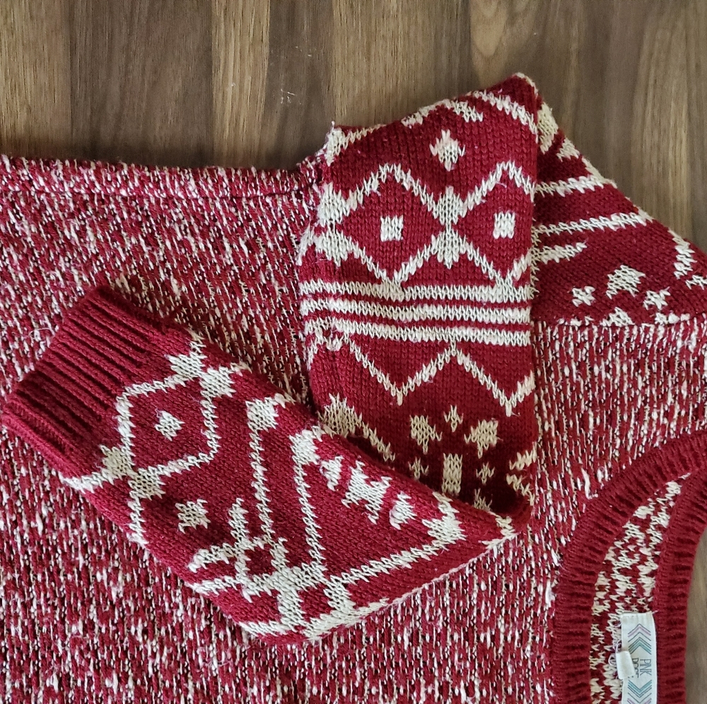 Sweater - Picture 4 of 4
